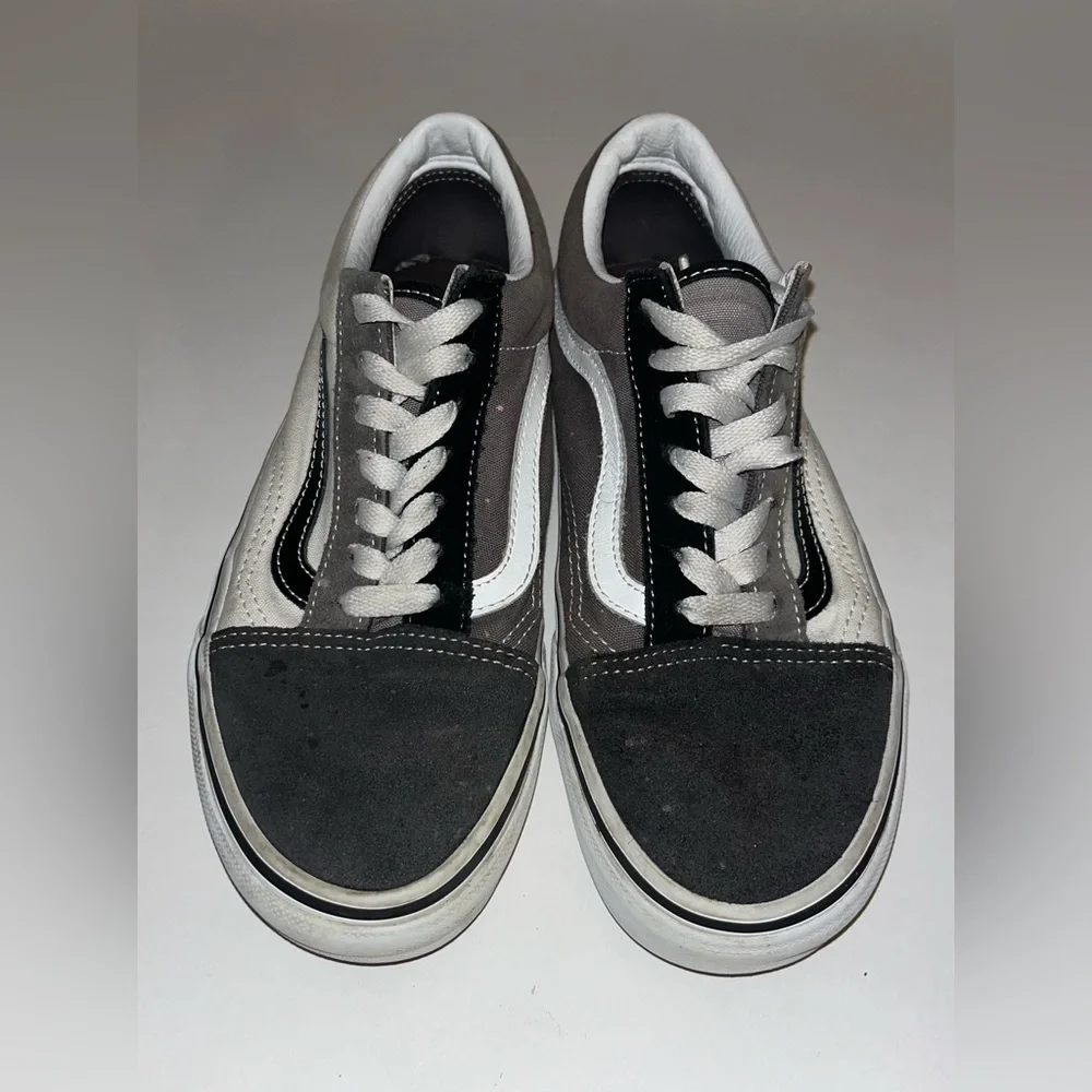 Vans Old Skool Off The Wall, Black Pewter White Suede Men's‎ Size 6 Women’s 7.5